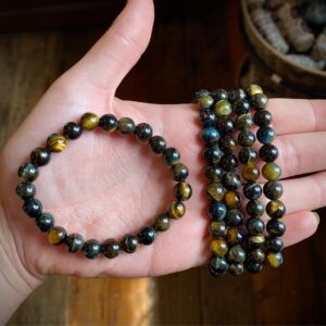 Blue tigers eye bracelet 8mm