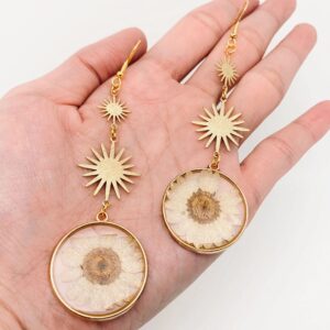 Bohemian Style Daisy Real Flower Pendant Earrings
