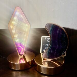 Fluorite lamp