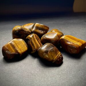Tigers eye tumble