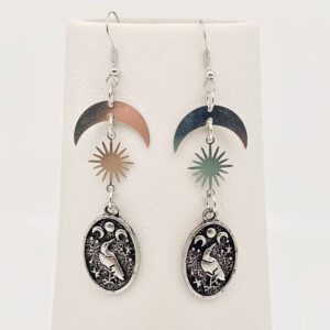 Dark Crow Pattern Pendant Star Moon Earring - GT/MS