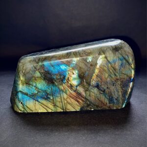 Labradorite free form