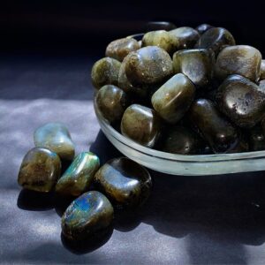 Labradorite tumble
