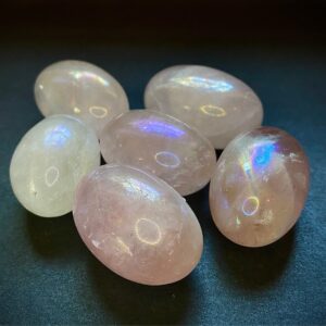 Aura rose quartz tumble.