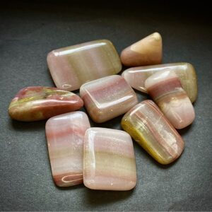 Banded onyx tumble