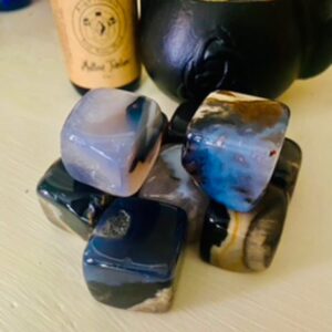 Volcano Agate Cubes (UV reactive)